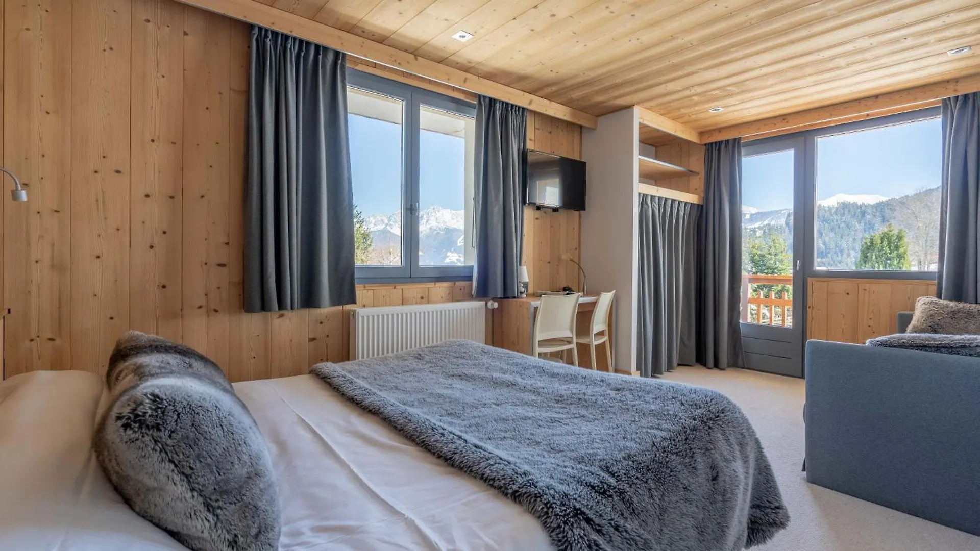 Chalet Les Rhodos Cordon 3*,